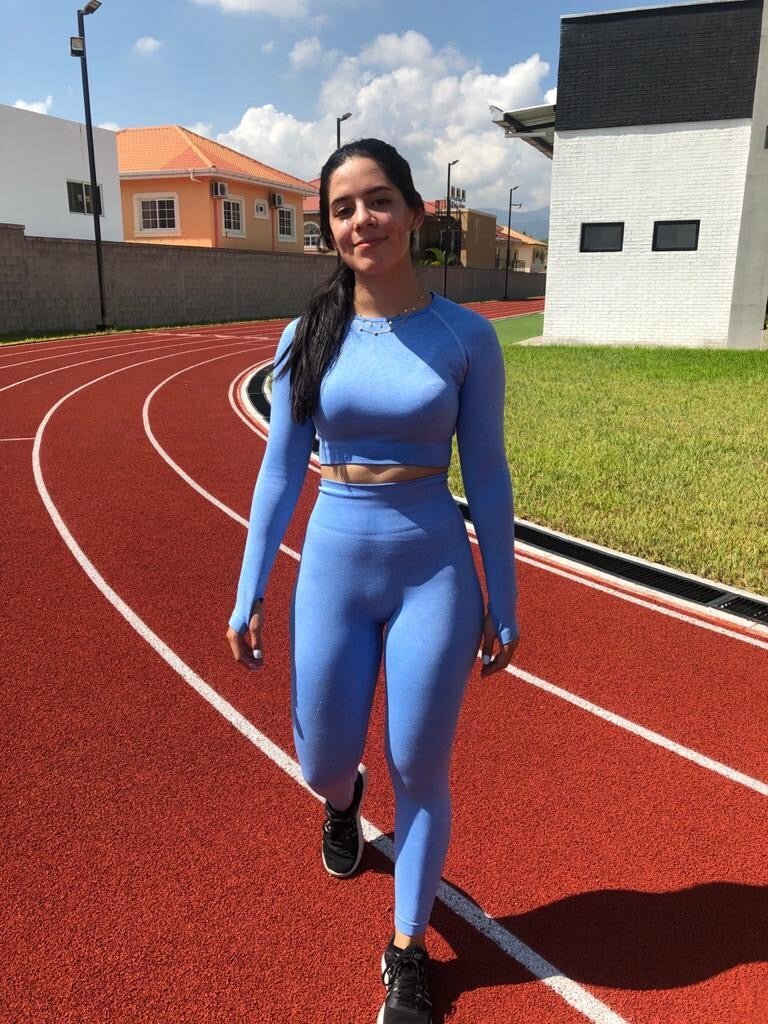 Fantastic race babes in skintight spandex outfits
